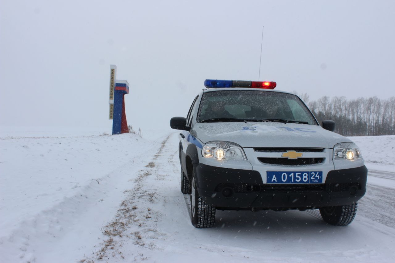 Водитель, будь внимательнее при обгоне!.